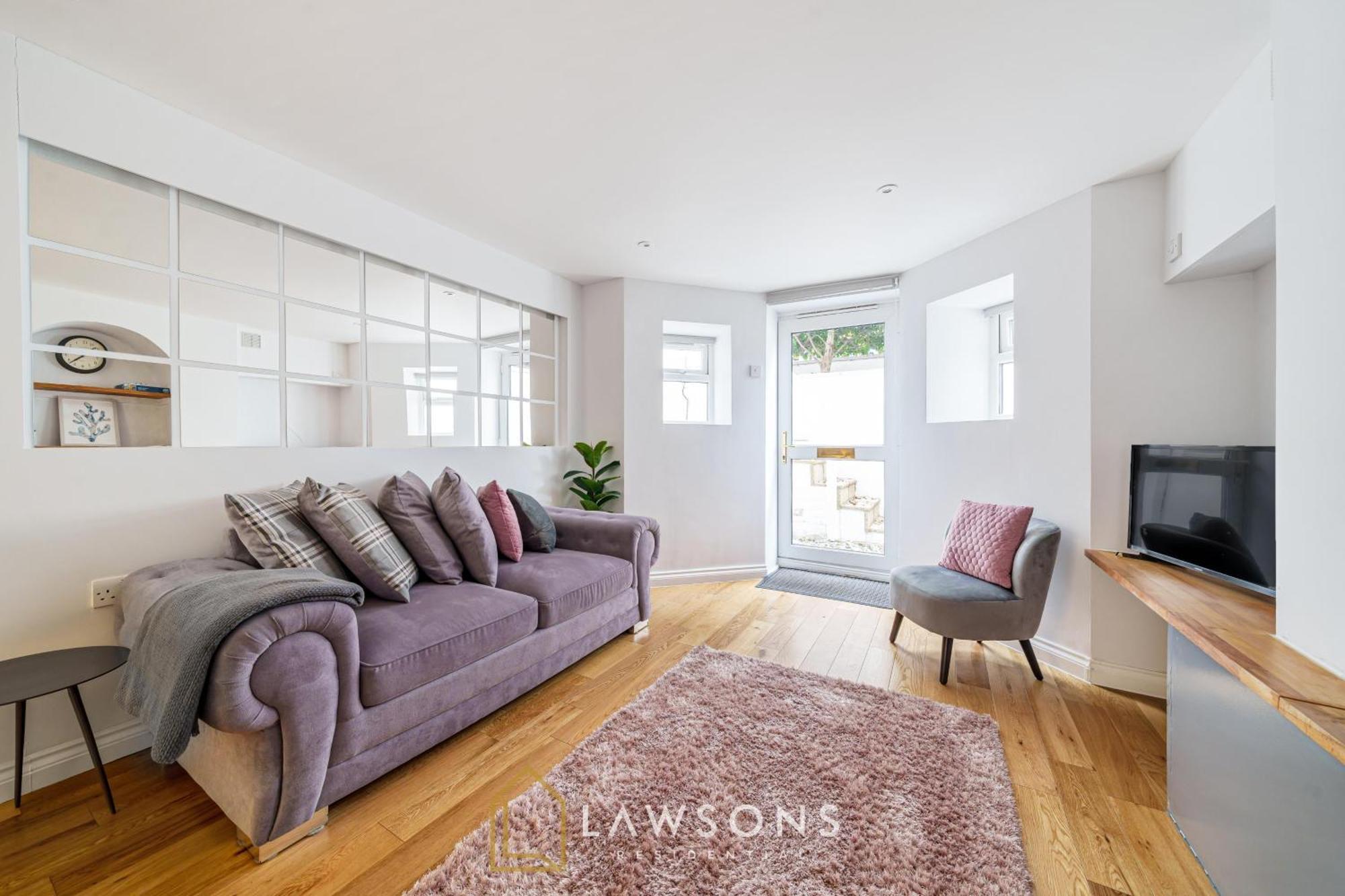 Modern Living By Lawsons With Free Parking Windsor Eksteriør billede
